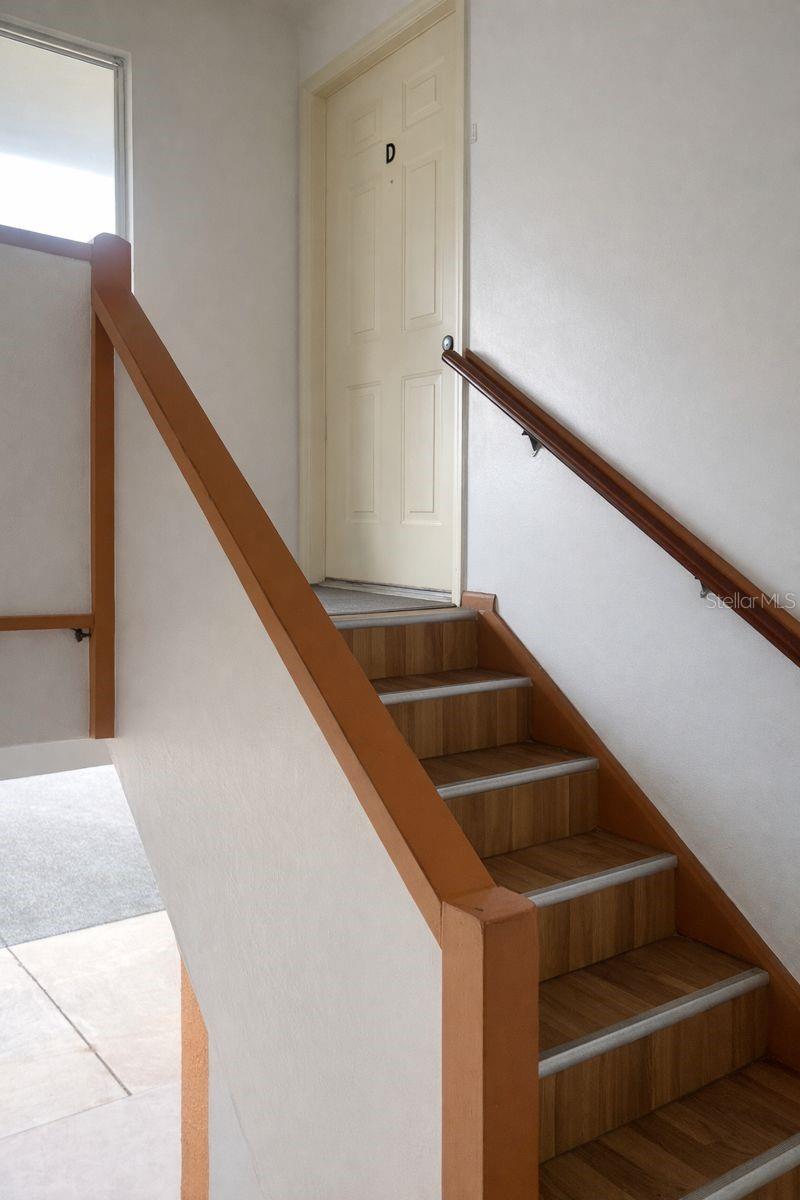 Image 2 of 9 For 1817 Michigan Avenue D