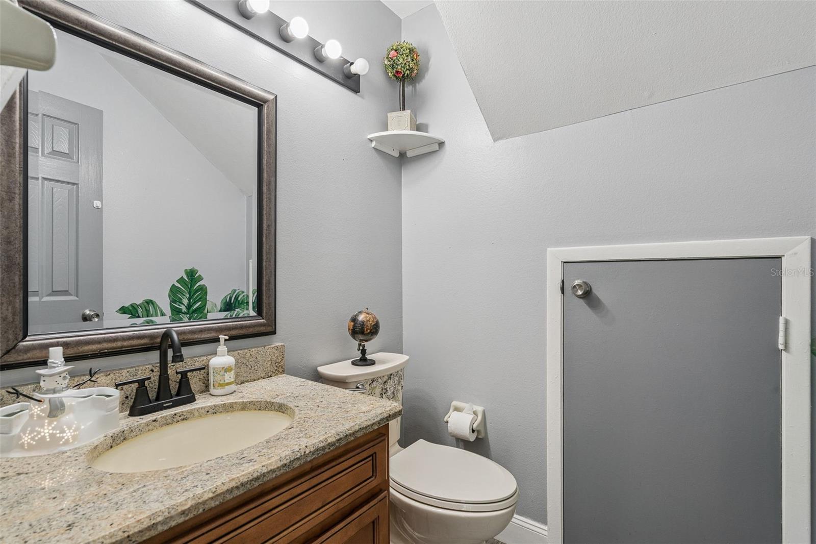 Image 16 of 20 For 13031 Phoenix Woods Lane