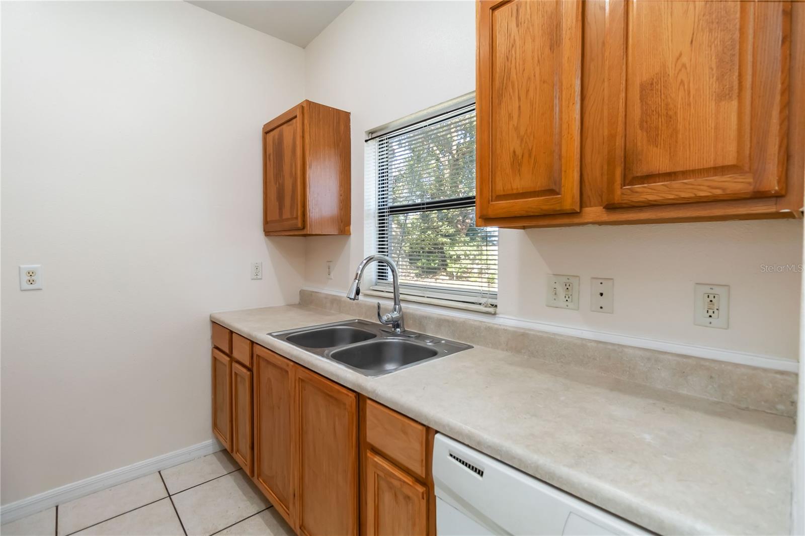 Image 12 of 27 For 7127 Stockholm Way