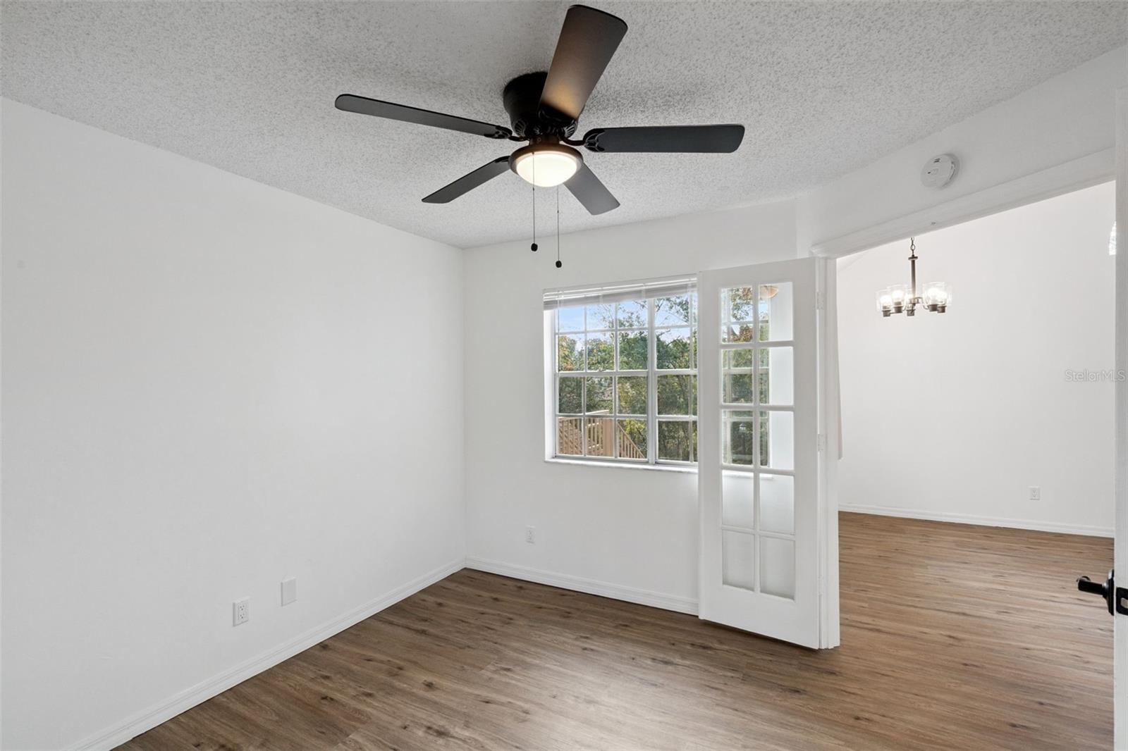 Image 19 of 38 For 624 Cambridge Way 104