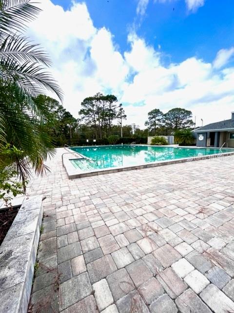 Image 27 of 31 For 5625 Blue Shadows Court 67-4