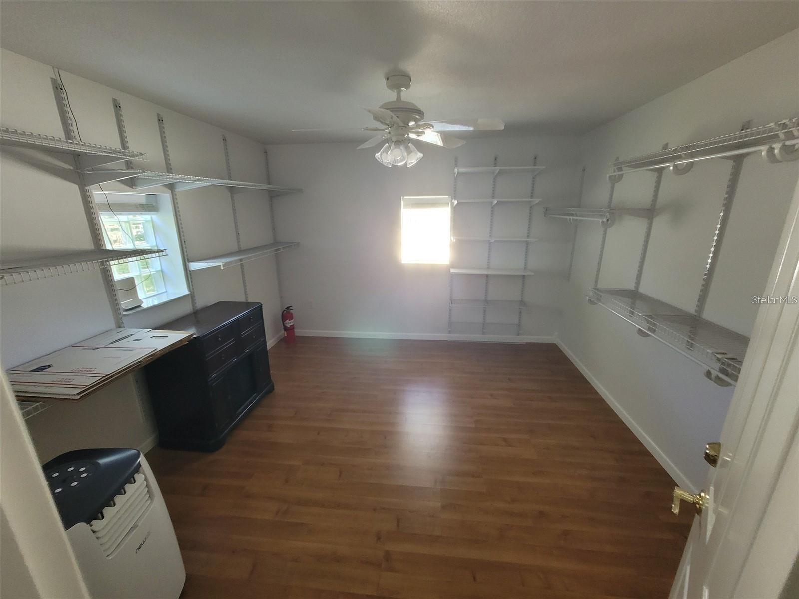 Image 22 of 50 For 1785 Grove Court