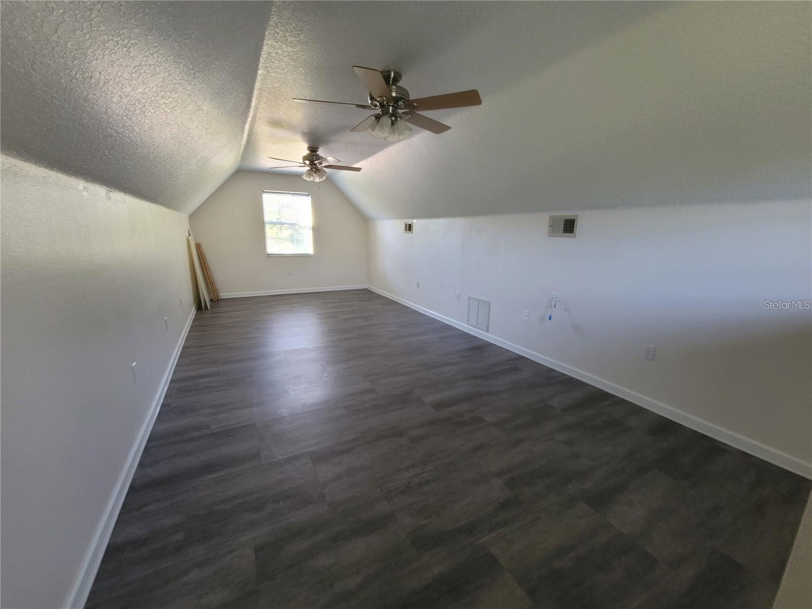 Image 35 of 50 For 1785 Grove Court