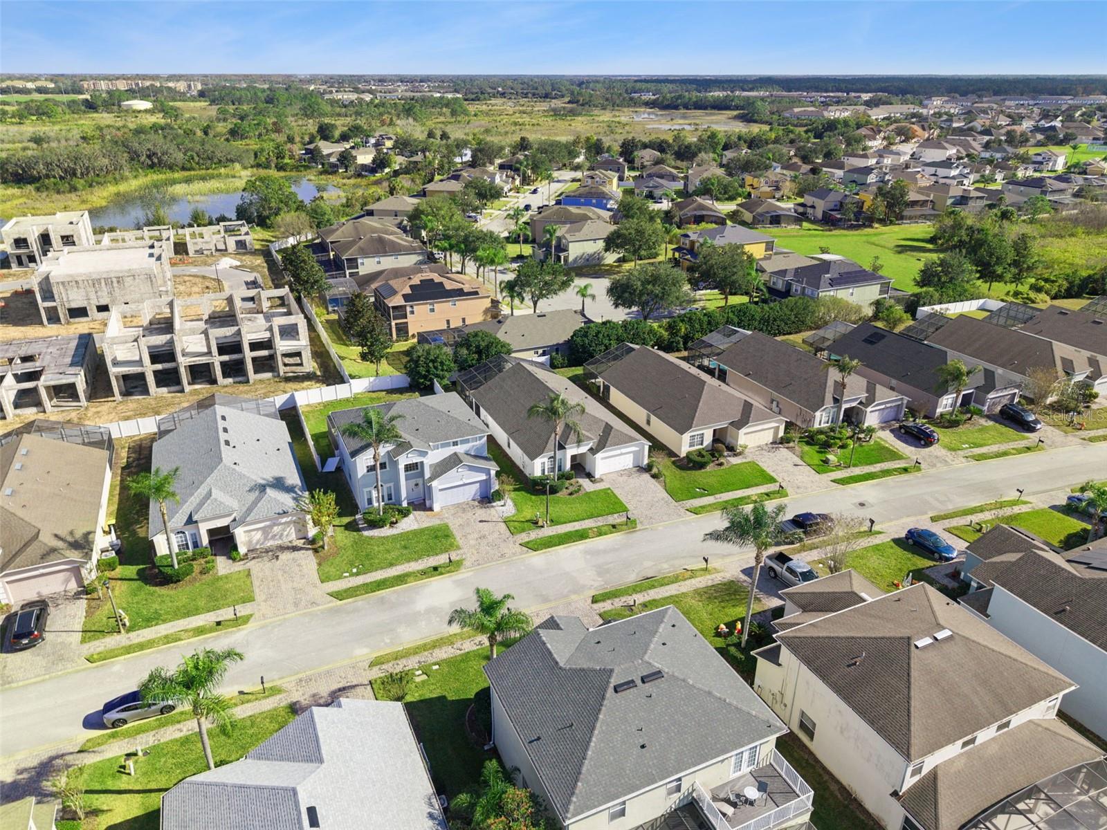 Image 34 of 40 For 746 Kildrummy Drive