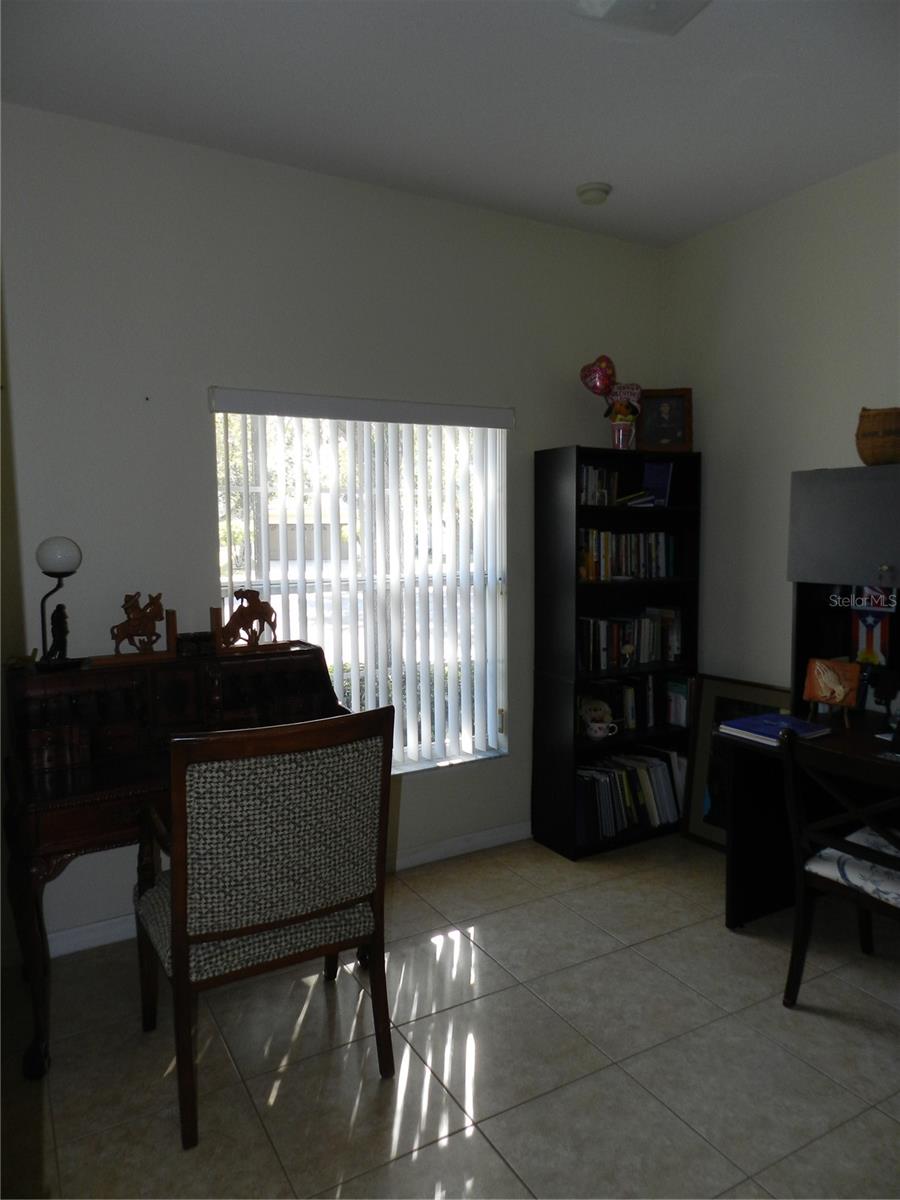 Image 38 of 55 For 2641 Meadow View Court