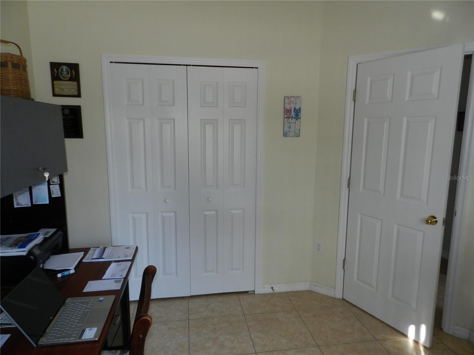 Image 39 of 55 For 2641 Meadow View Court