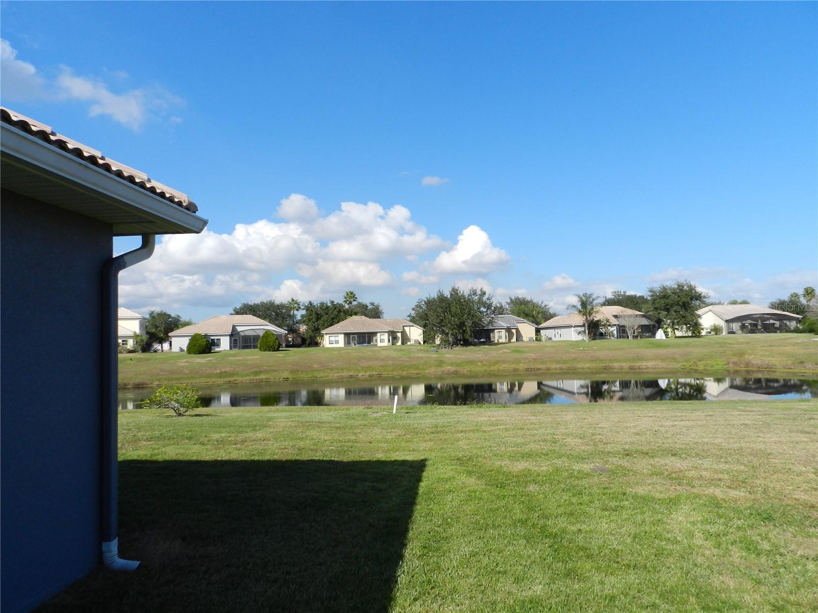 Image 9 of 55 For 2641 Meadow View Court