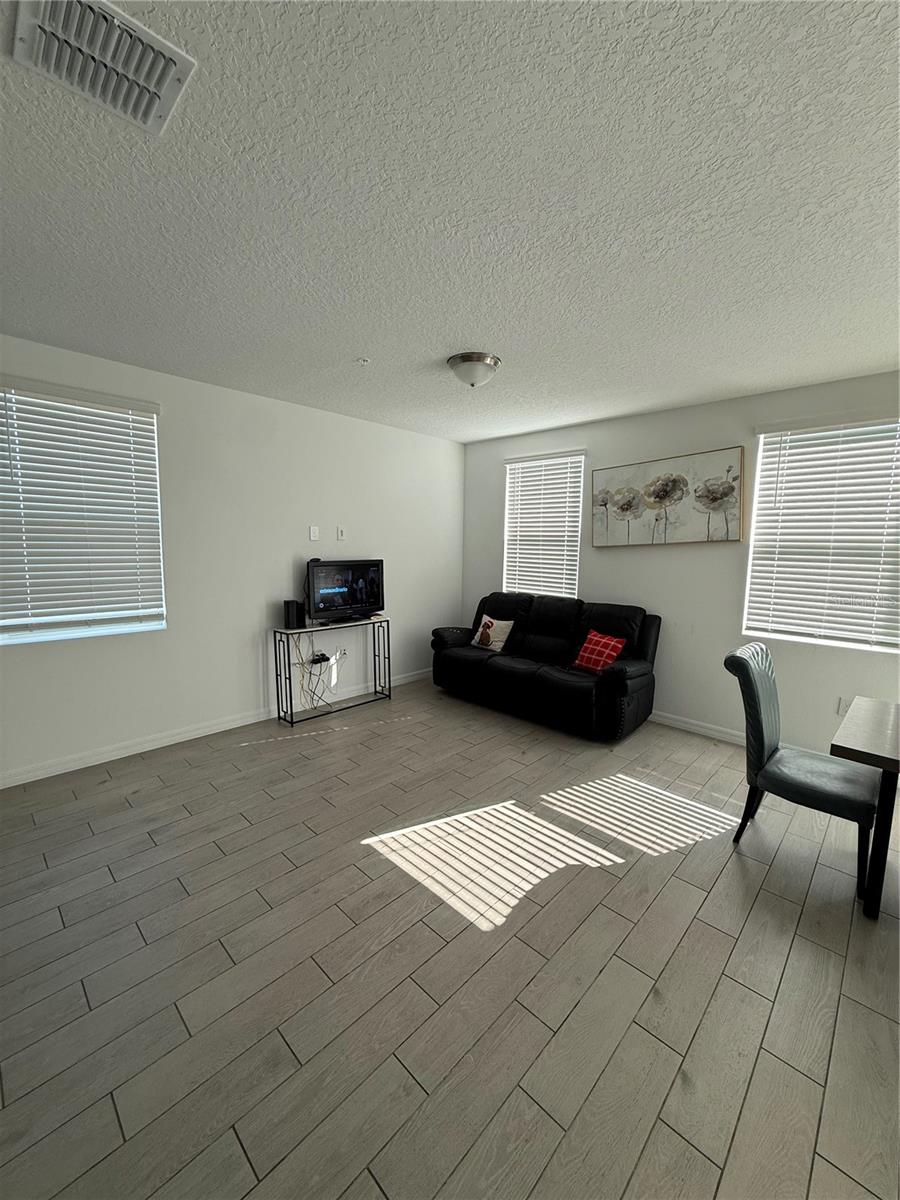 Image 6 of 20 For 2130 Crape Jasmine Lane