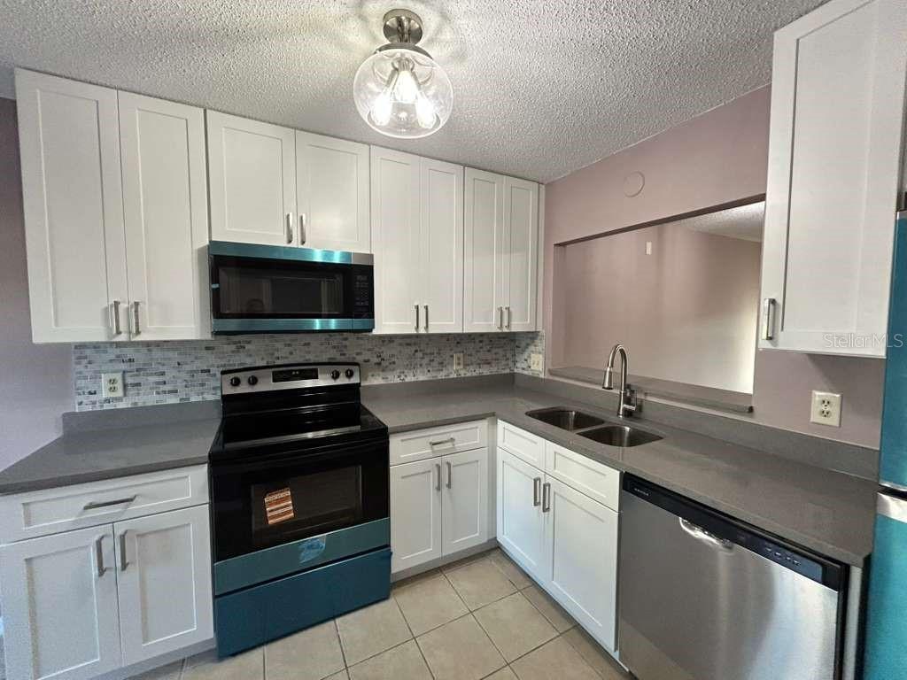 Image 4 of 23 For 600 Northern Way 506