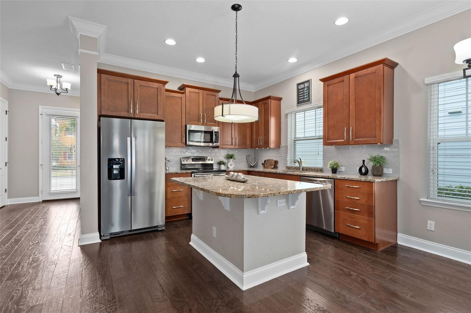 Image 12 of 88 For 8467 Laureate Boulevard