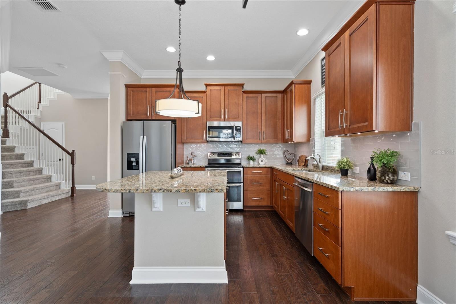 Image 17 of 88 For 8467 Laureate Boulevard