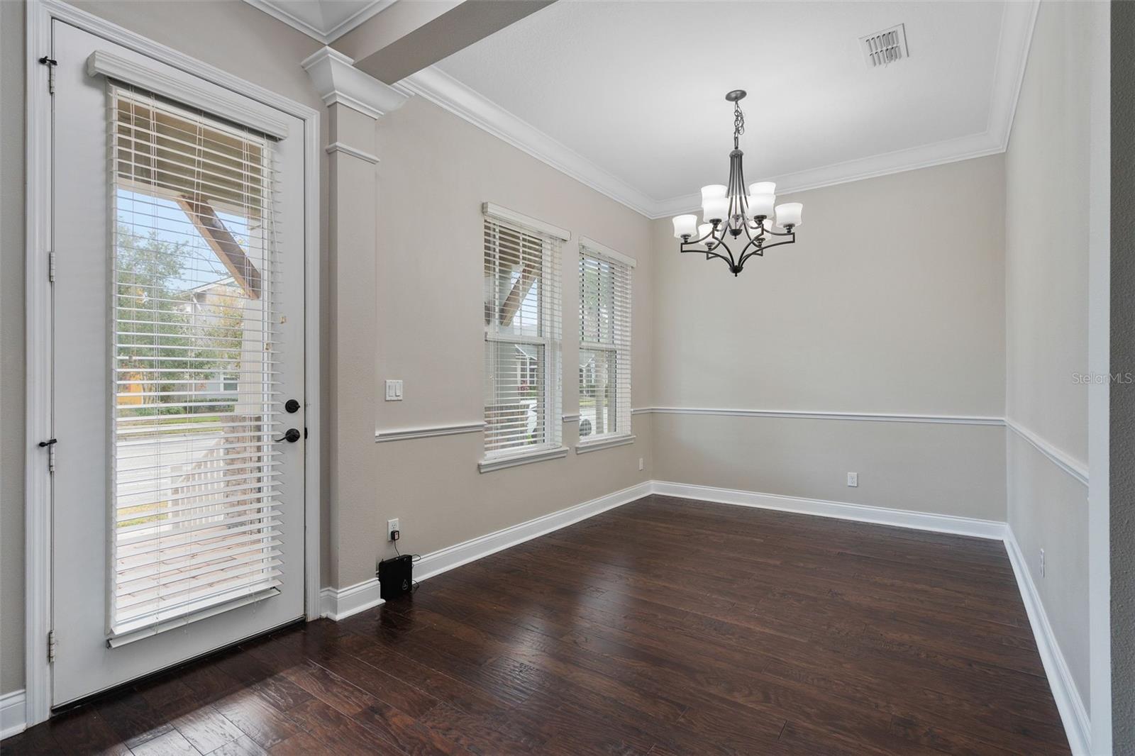 Image 3 of 88 For 8467 Laureate Boulevard