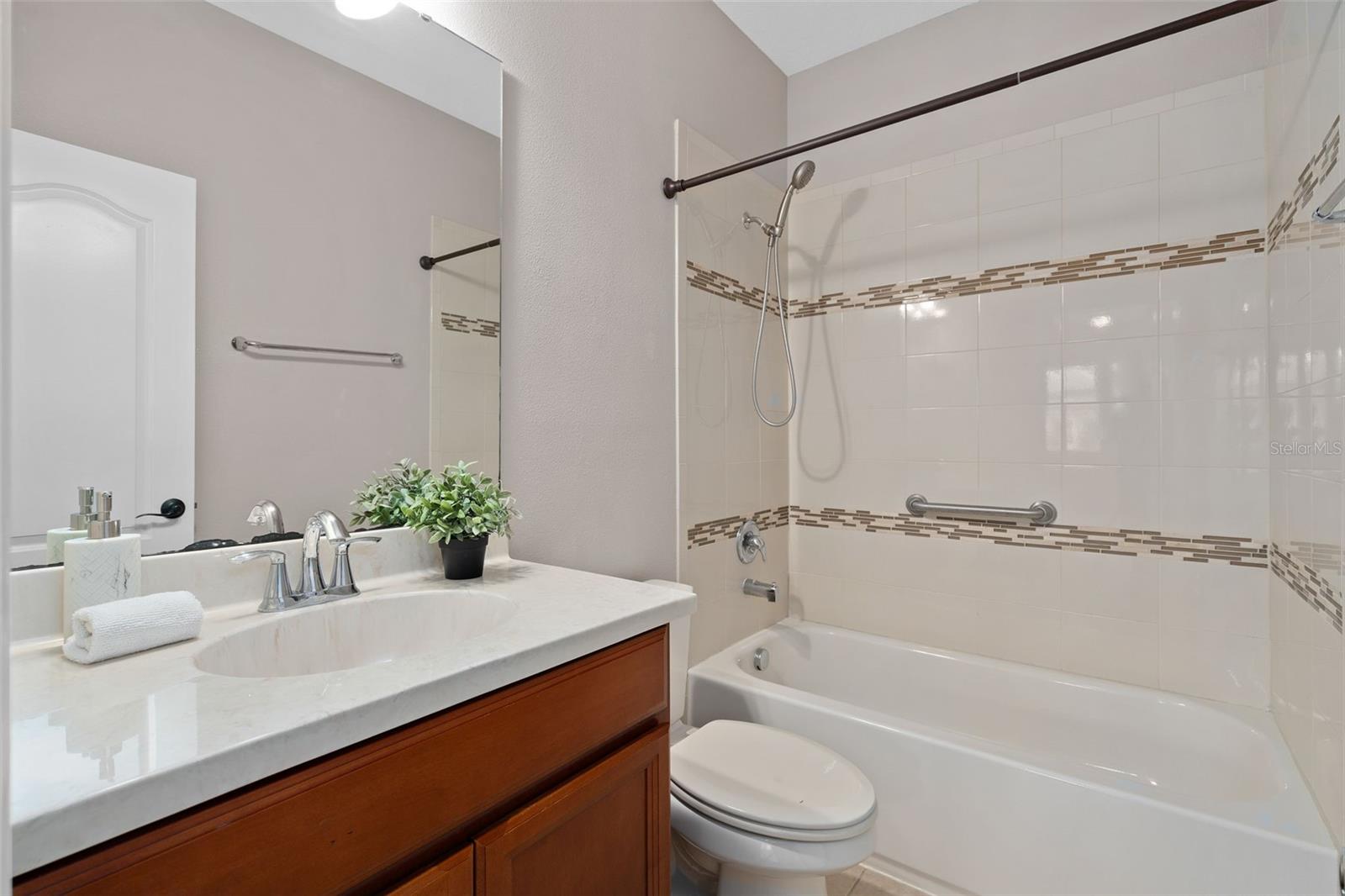 Image 39 of 88 For 8467 Laureate Boulevard