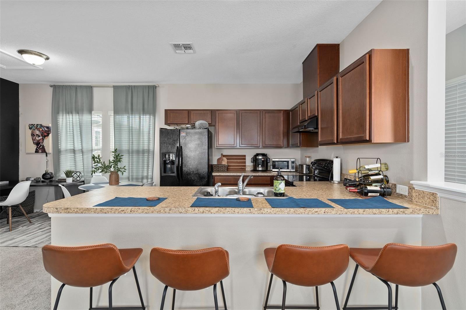 Image 45 of 88 For 8467 Laureate Boulevard