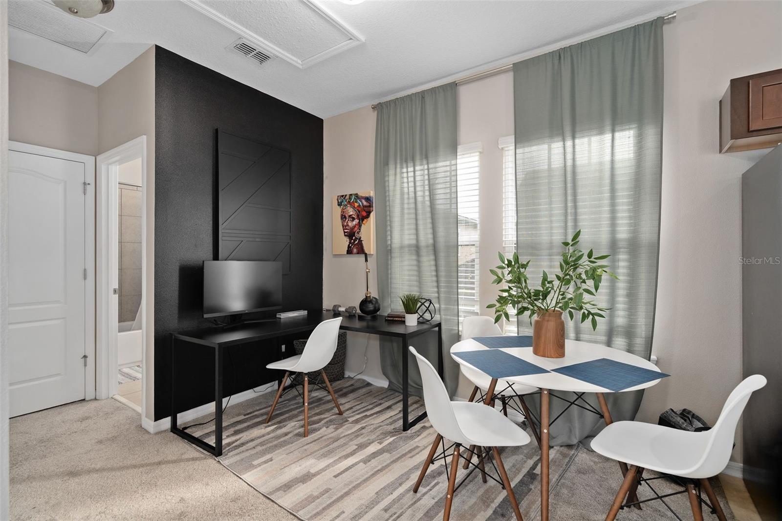 Image 46 of 88 For 8467 Laureate Boulevard