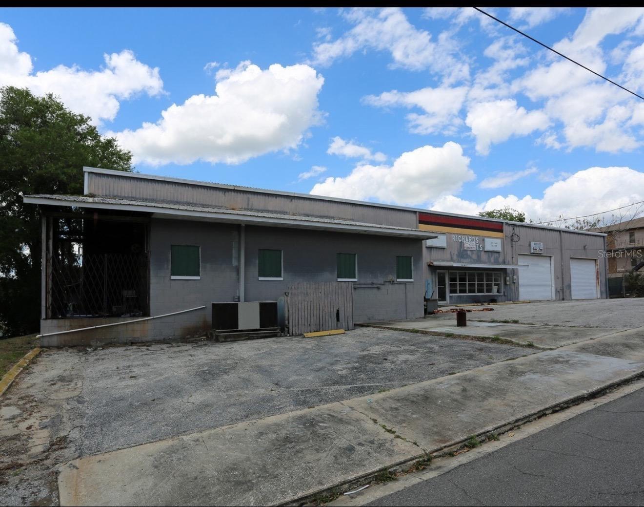 Image 2 of 5 For 20 8th Street
