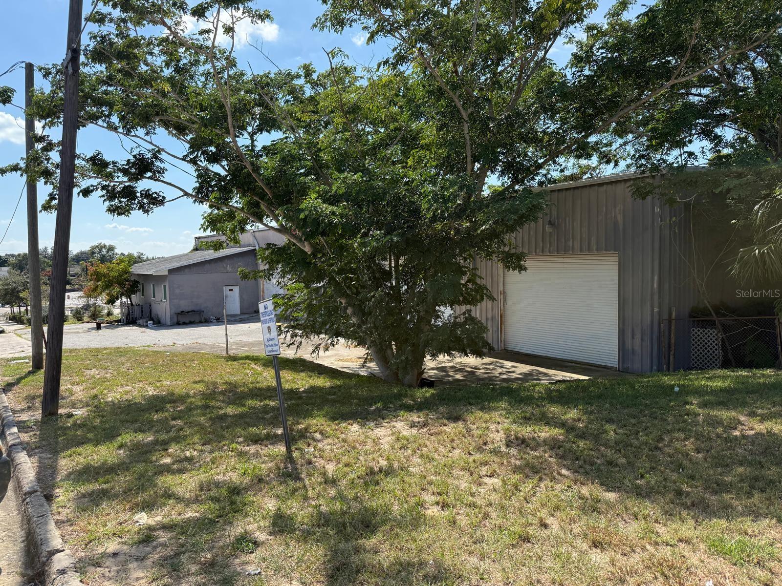 Image 4 of 5 For 20 8th Street