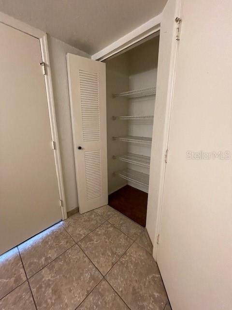 Image 21 of 37 For 2204 Key West Court 533