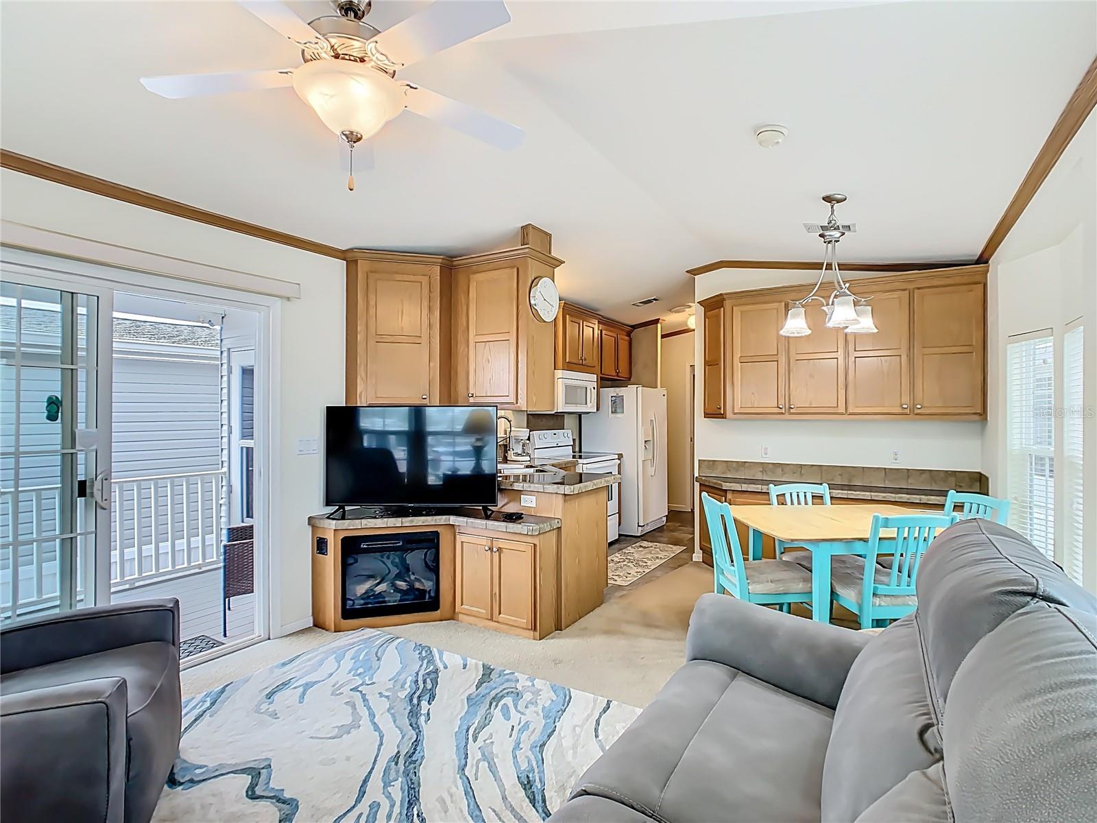 Image 12 of 35 For 9000 Us Hwy 192  324