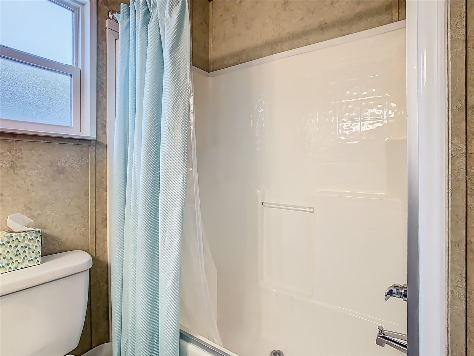 Image 25 of 35 For 9000 Us Hwy 192  324