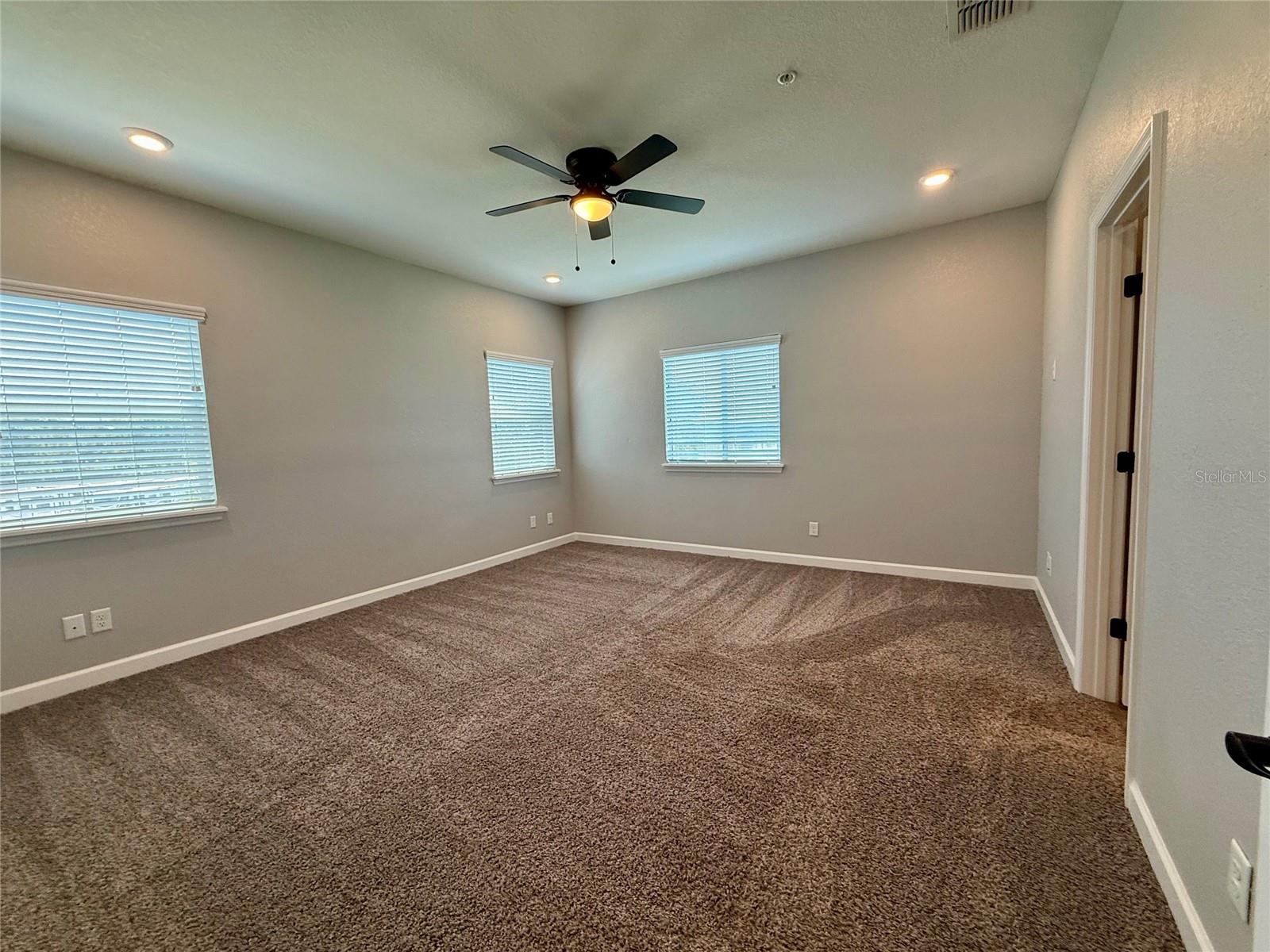 Image 8 of 33 For 2521 Pine Place