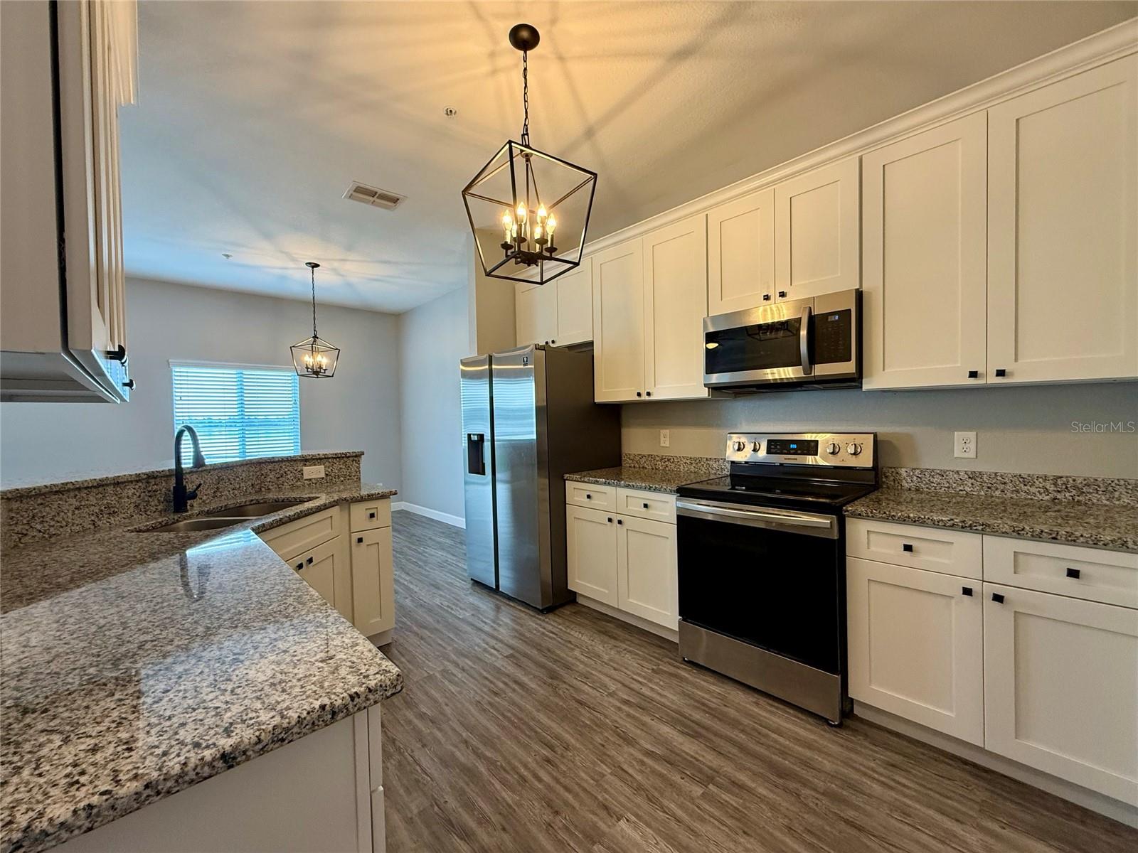 Image 15 of 33 For 2628 Pine Place