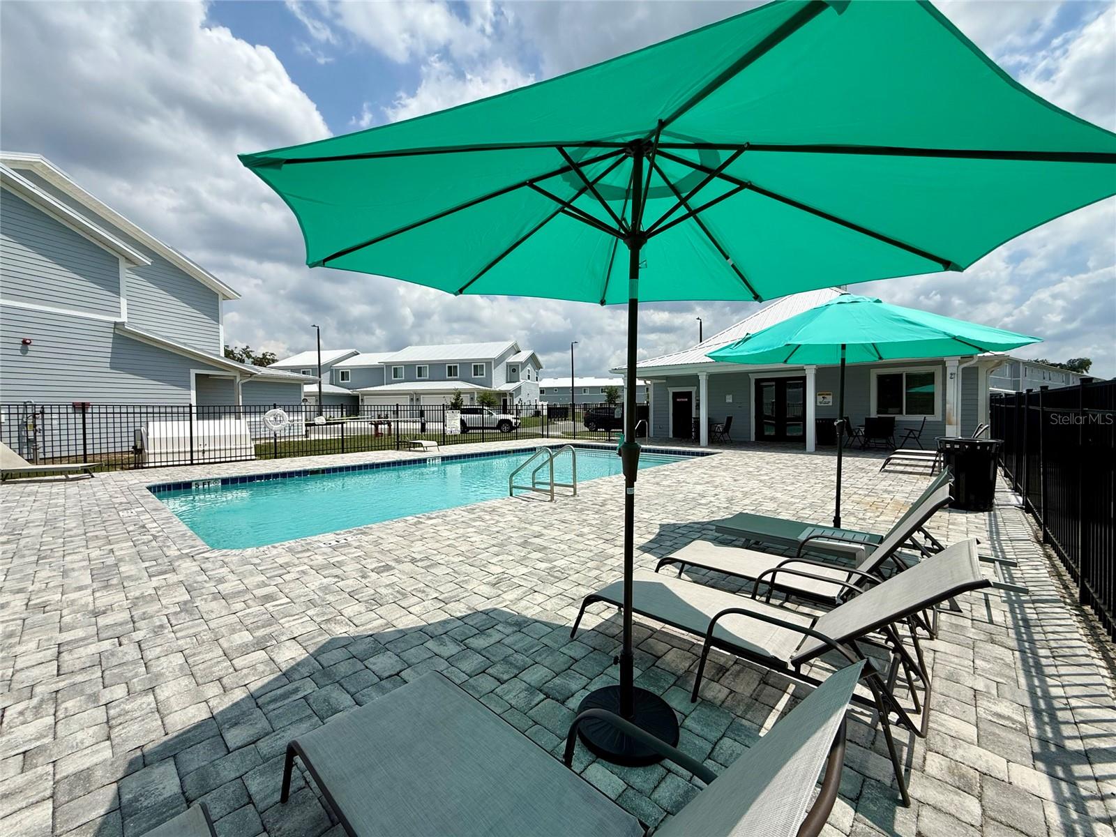 Image 23 of 33 For 2628 Pine Place