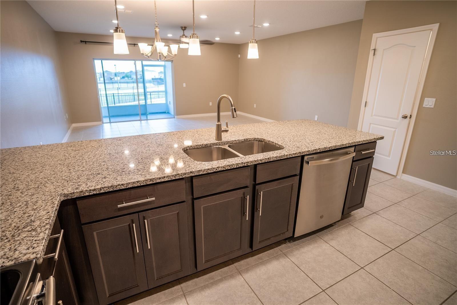 Image 5 of 30 For 131 Primrose Drive