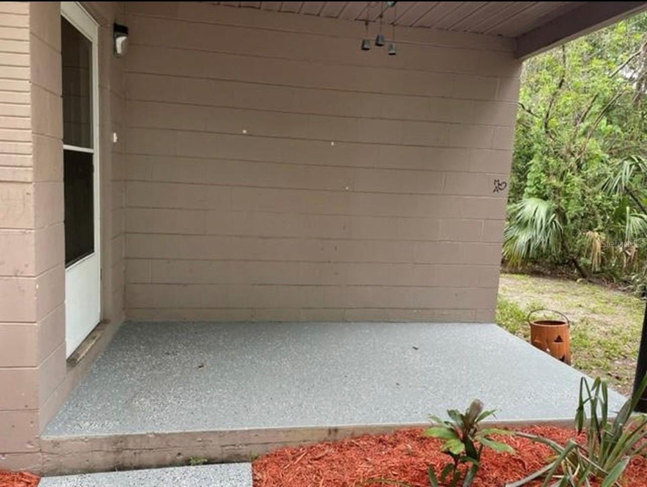 Image 8 of 19 For 1513 Renee Avenue