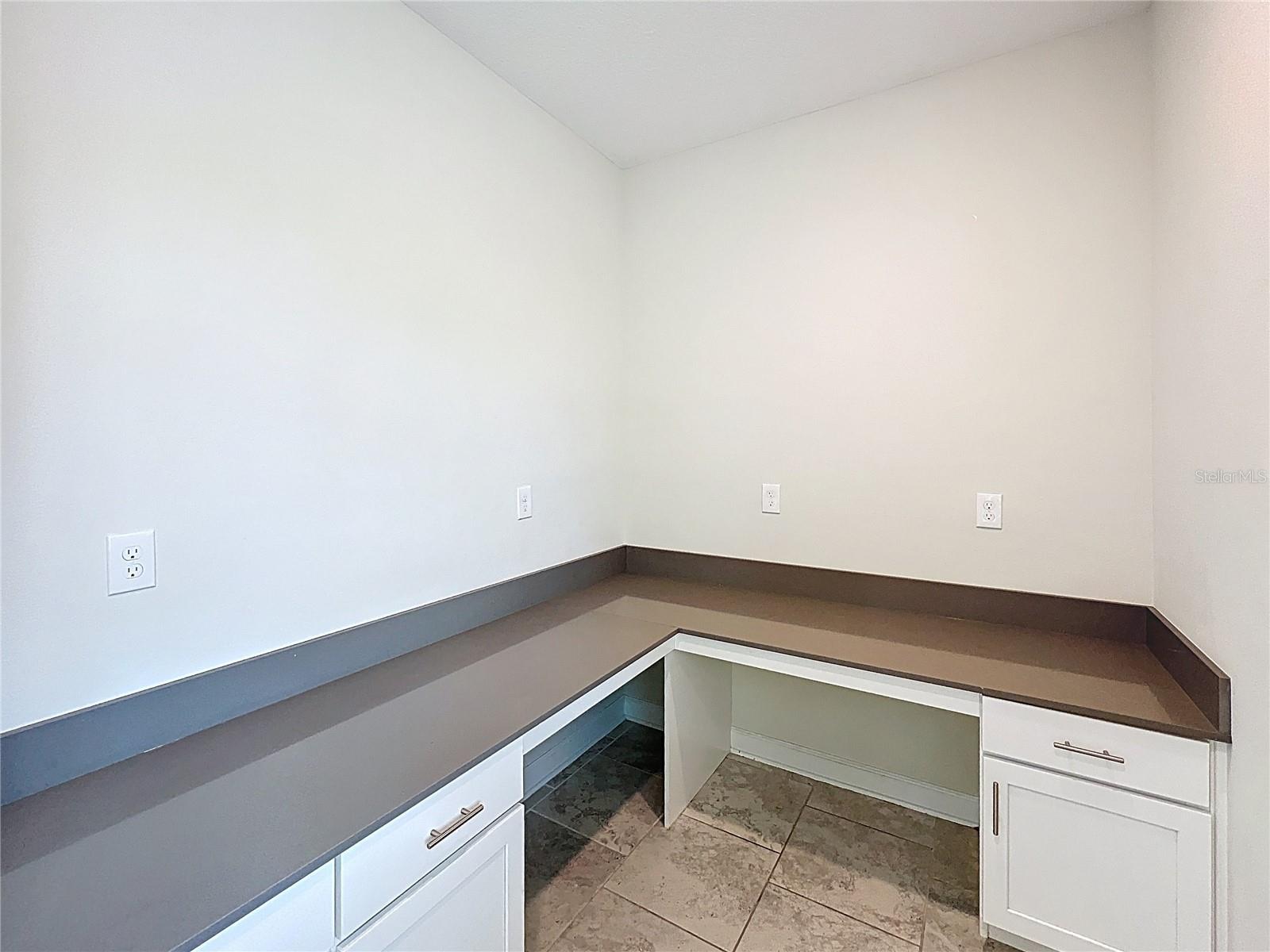 Image 15 of 54 For 1503 Graceful Doe Loop