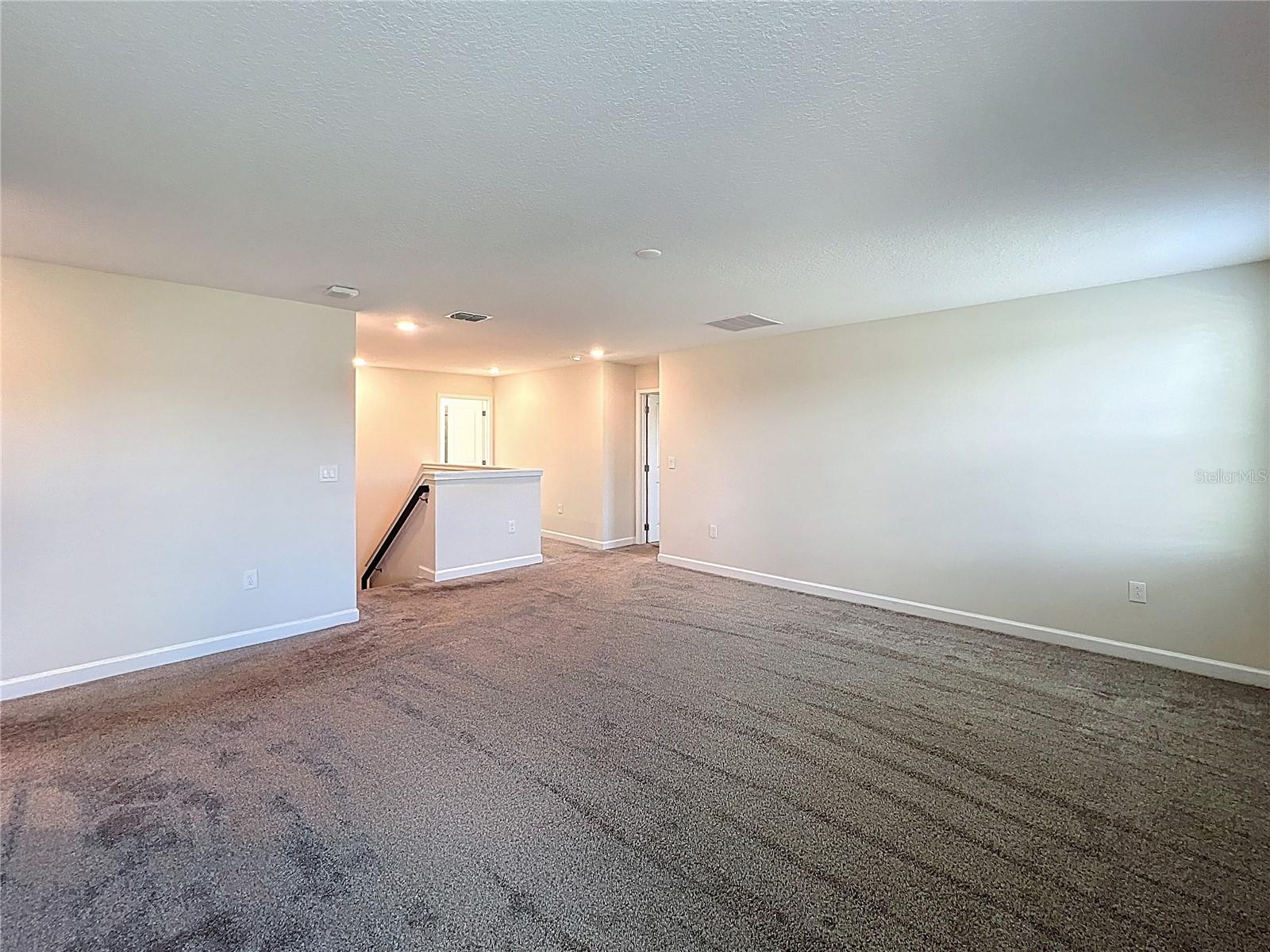 Image 21 of 54 For 1503 Graceful Doe Loop