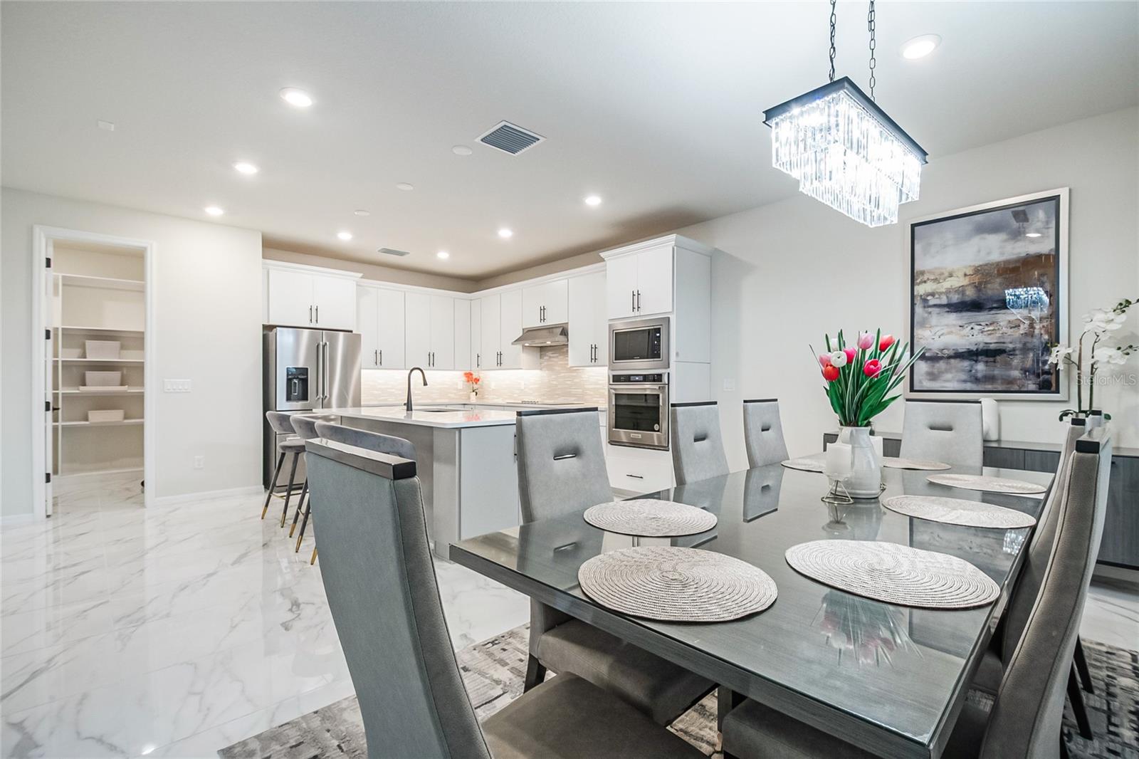 Image 18 of 53 For 6920 Rosy Sky Avenue