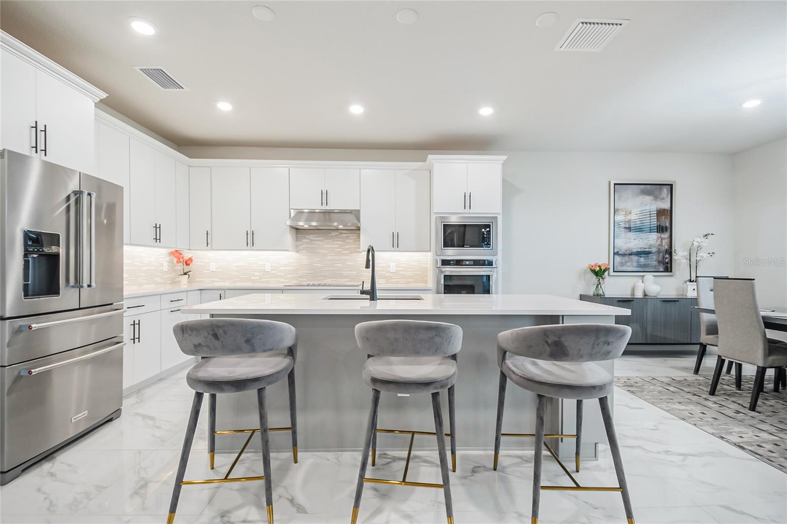 Image 20 of 53 For 6920 Rosy Sky Avenue