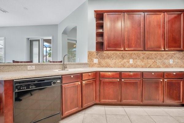 Image 11 of 44 For 3617 Holden Drive