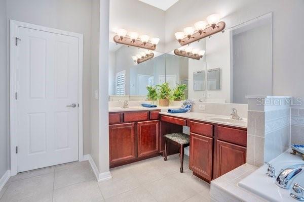 Image 22 of 44 For 3617 Holden Drive