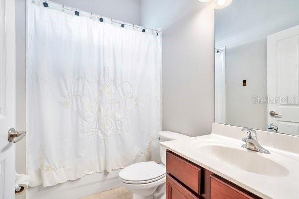 Image 31 of 44 For 3617 Holden Drive