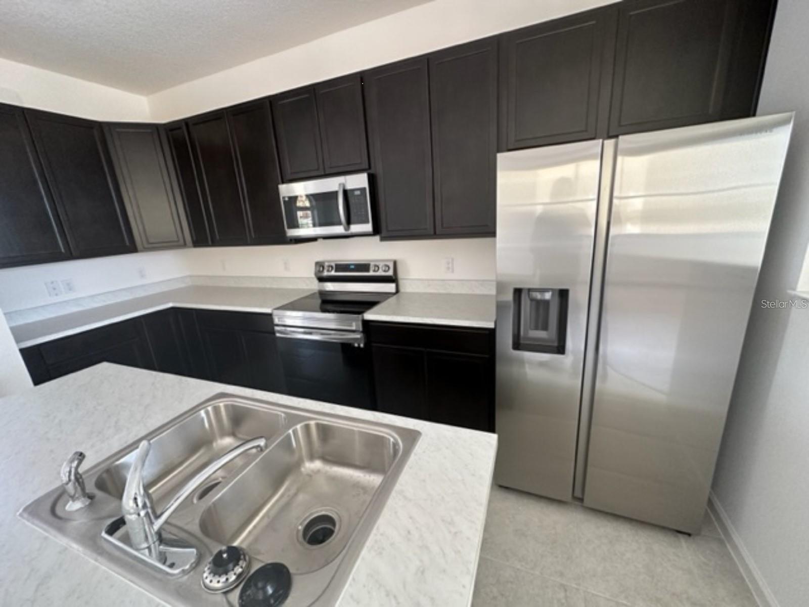 Image 3 of 14 For 263 Bella Prestwick Boulevard