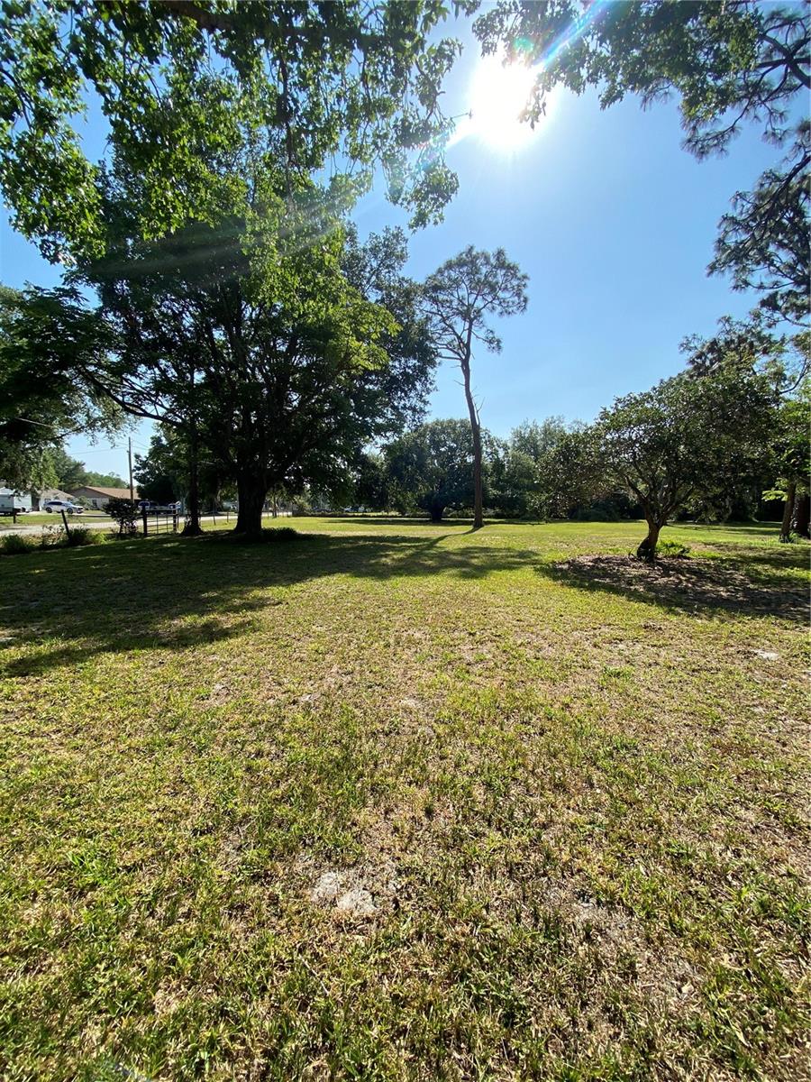 Image 27 of 27 For 5500 Lake Lizzie