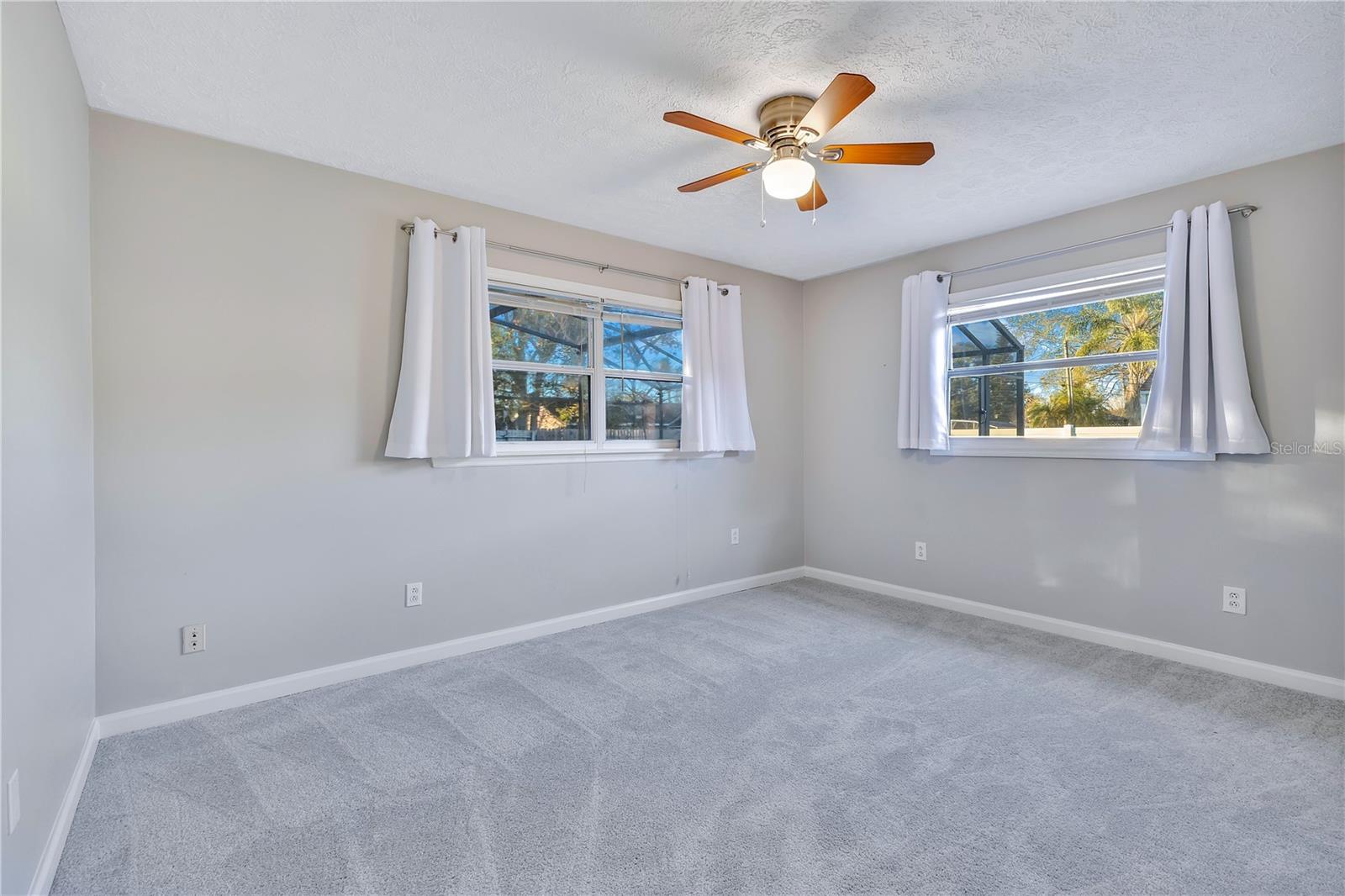 Image 13 of 29 For 212-214 Tennessee Avenue