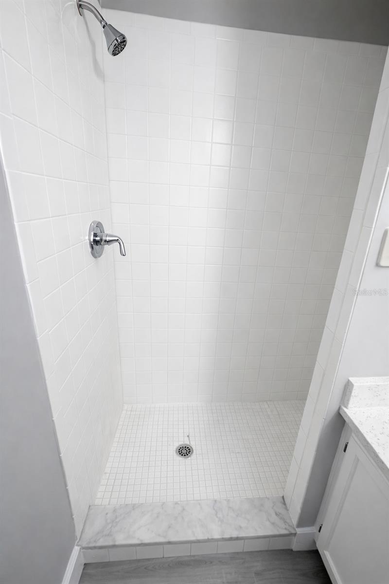 Image 11 of 13 For 8273 Cascade Oaks Drive