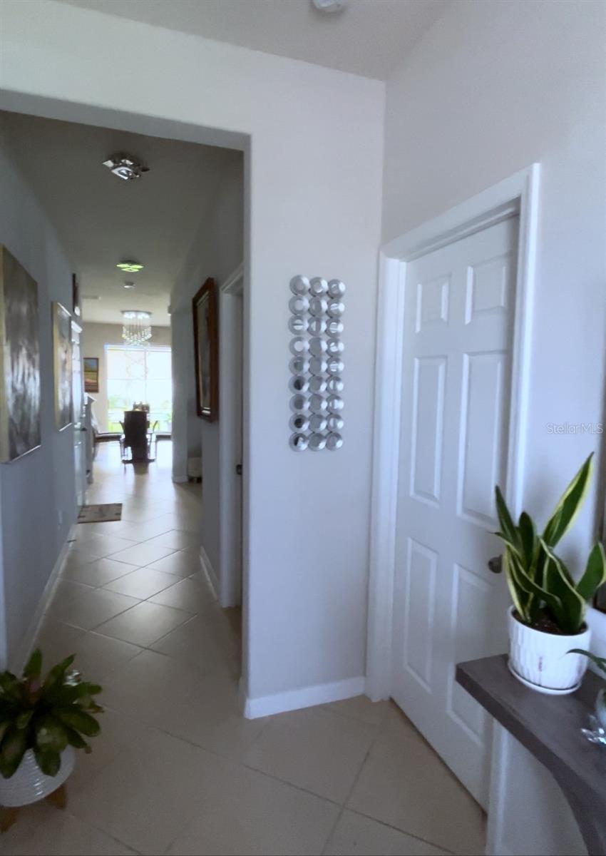 Image 14 of 50 For 8118 Platts Avenue