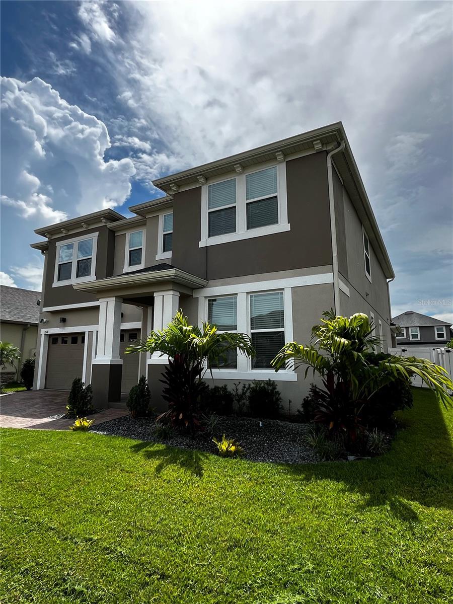 Image 5 of 50 For 8118 Platts Avenue