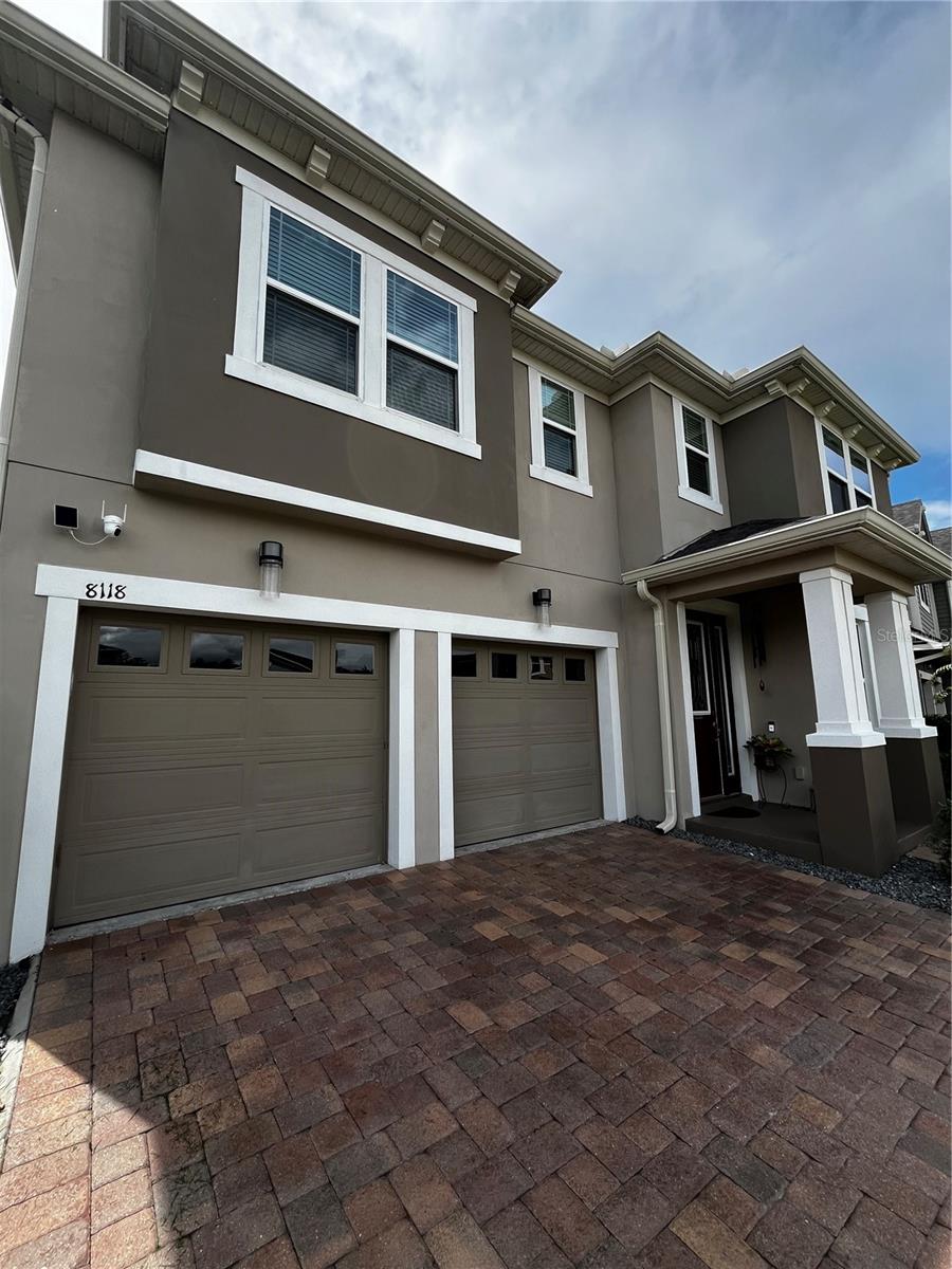 Image 6 of 50 For 8118 Platts Avenue