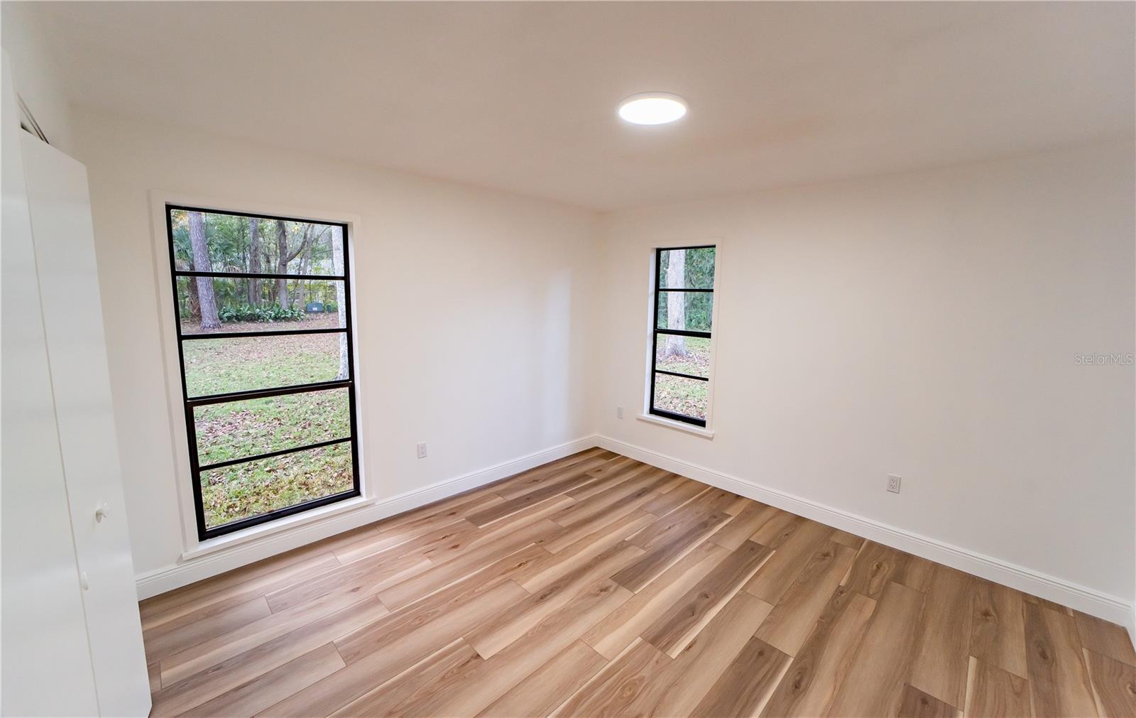 Image 27 of 43 For 3400 45th Street