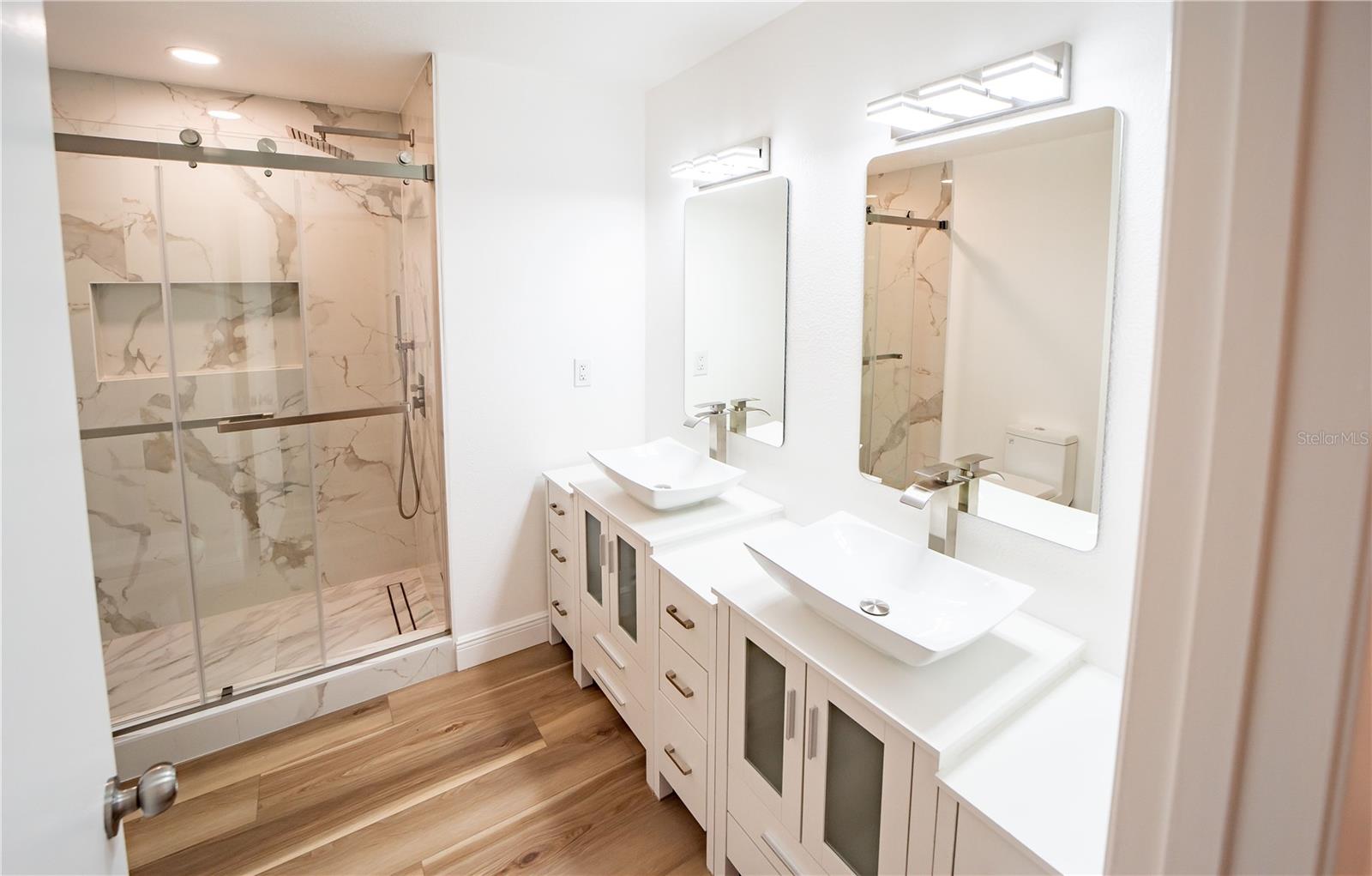 Image 31 of 43 For 3400 45th Street