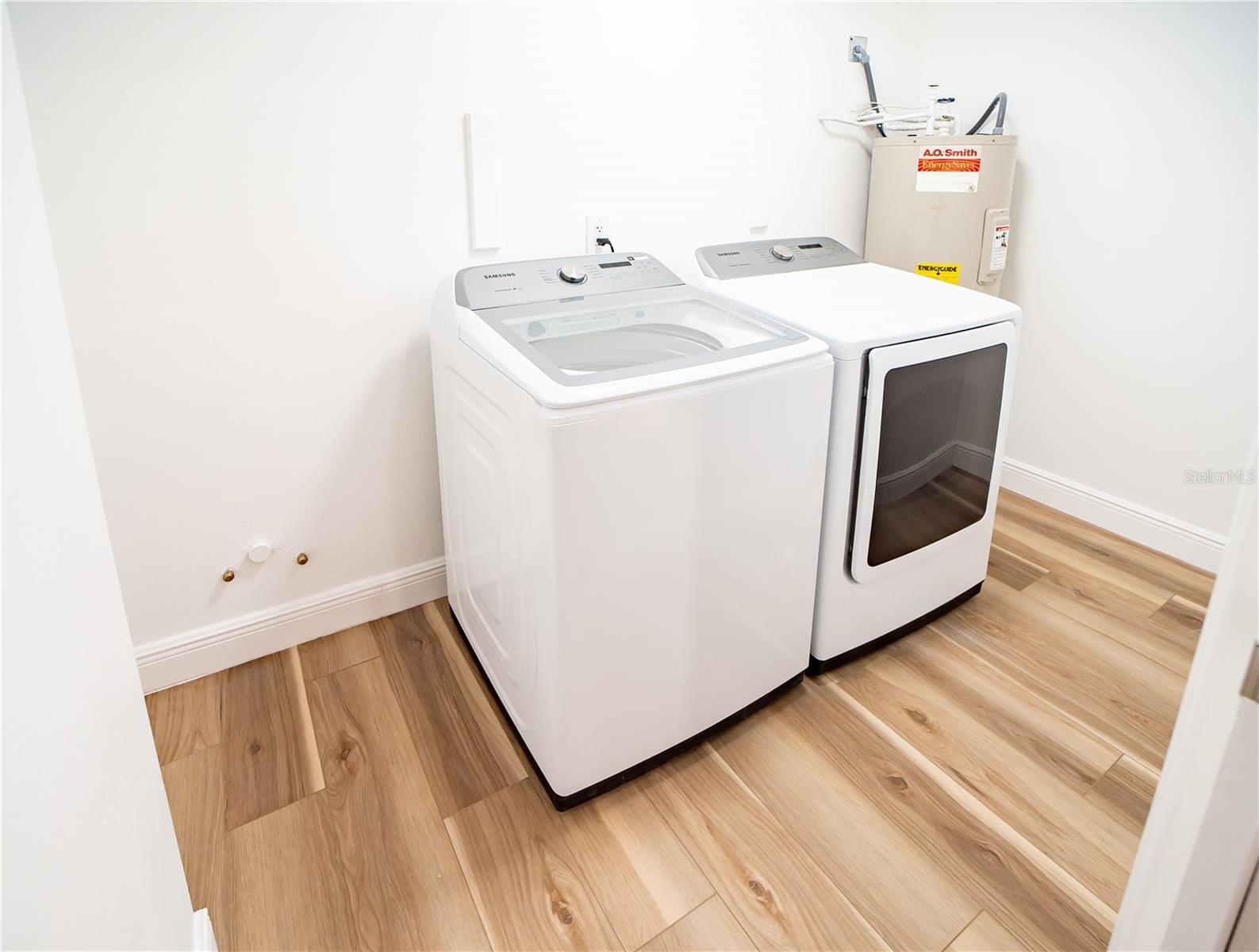 Image 33 of 43 For 3400 45th Street