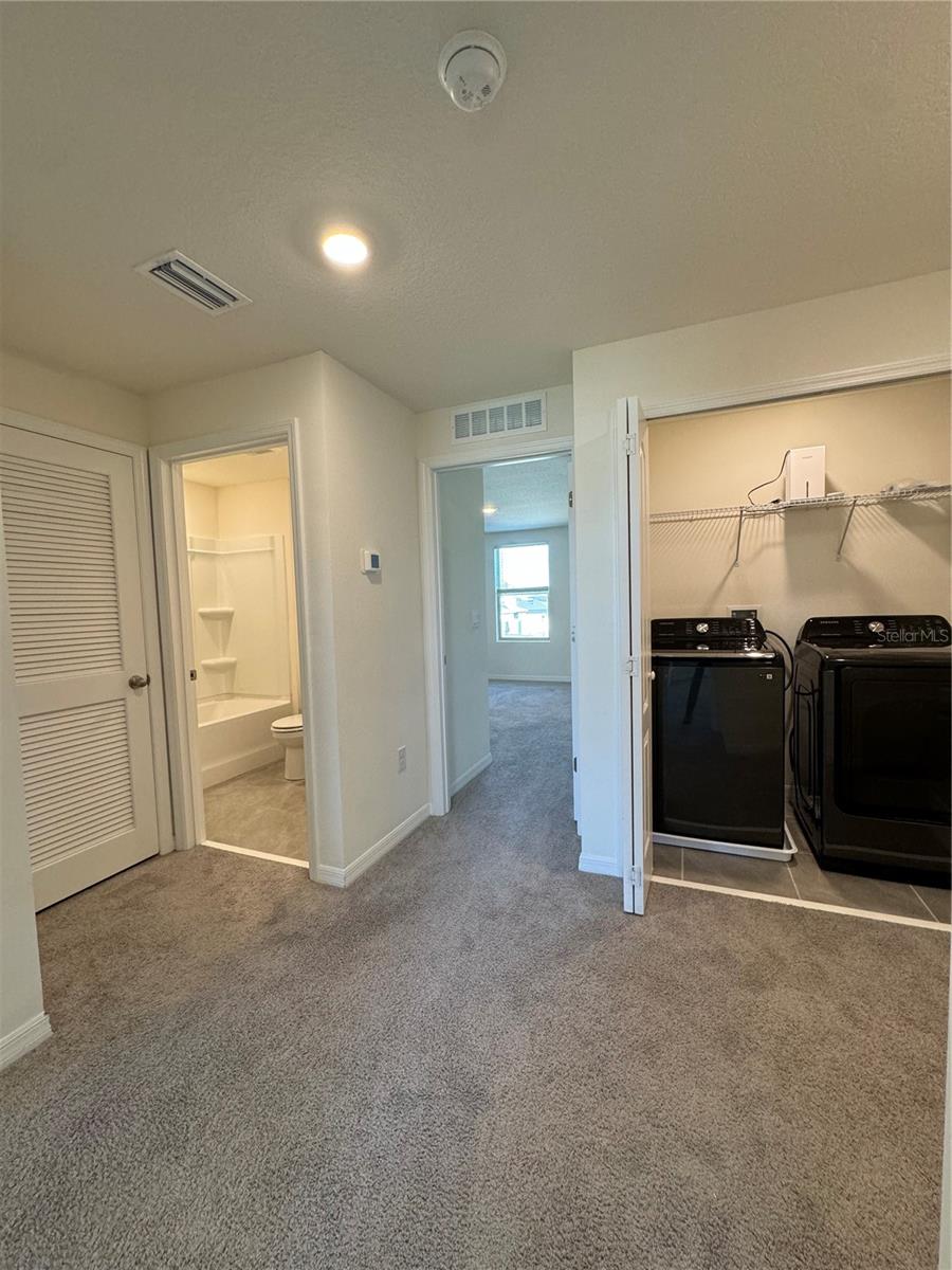 Image 8 of 18 For 1659 Bitteroot Street