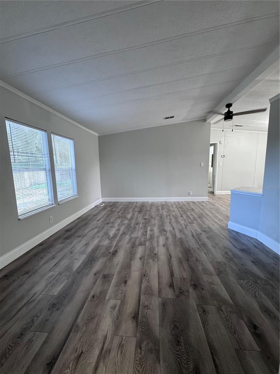 Image 23 of 28 For 5051 Mapletree Lane