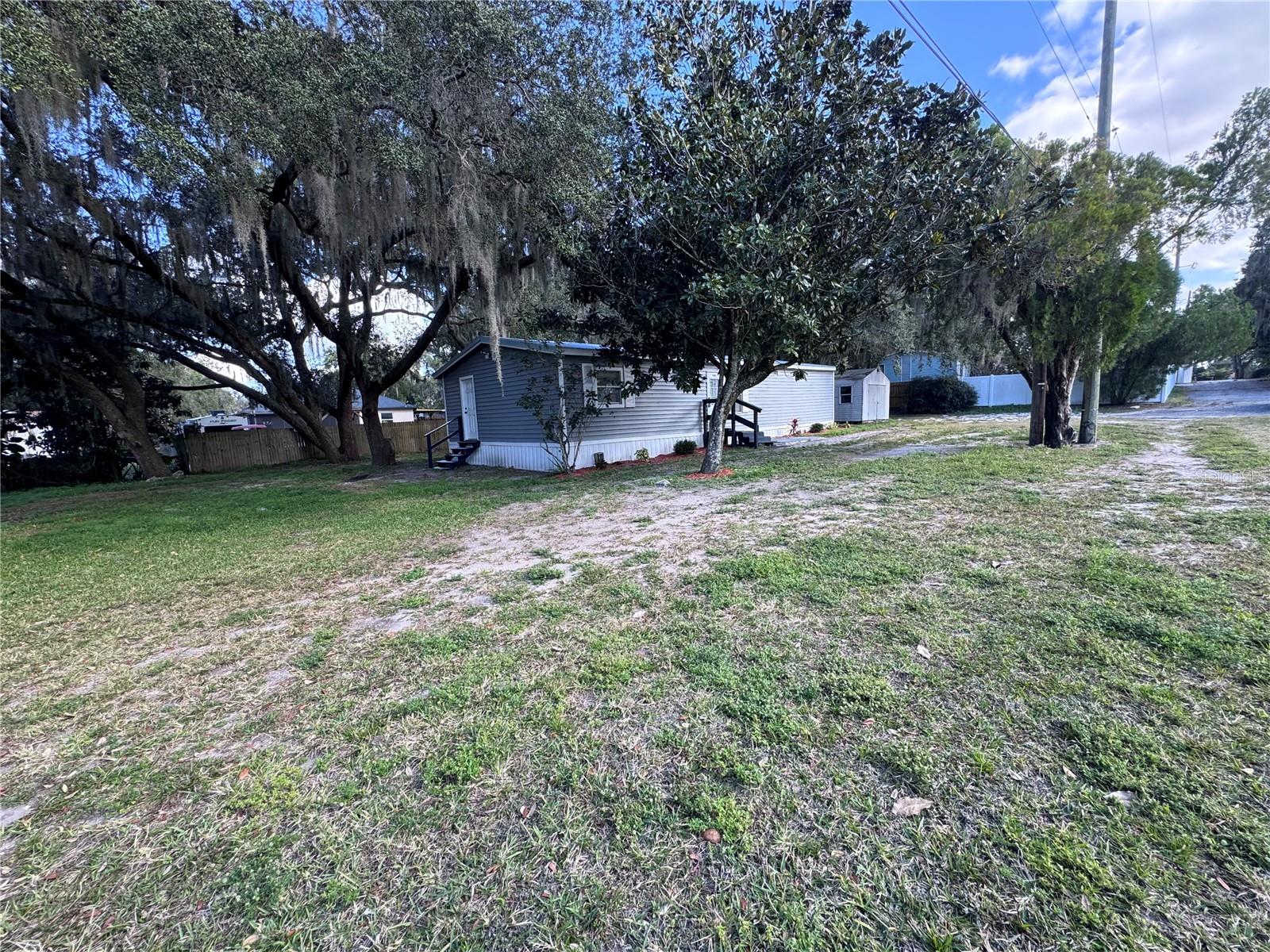 Image 3 of 28 For 5051 Mapletree Lane