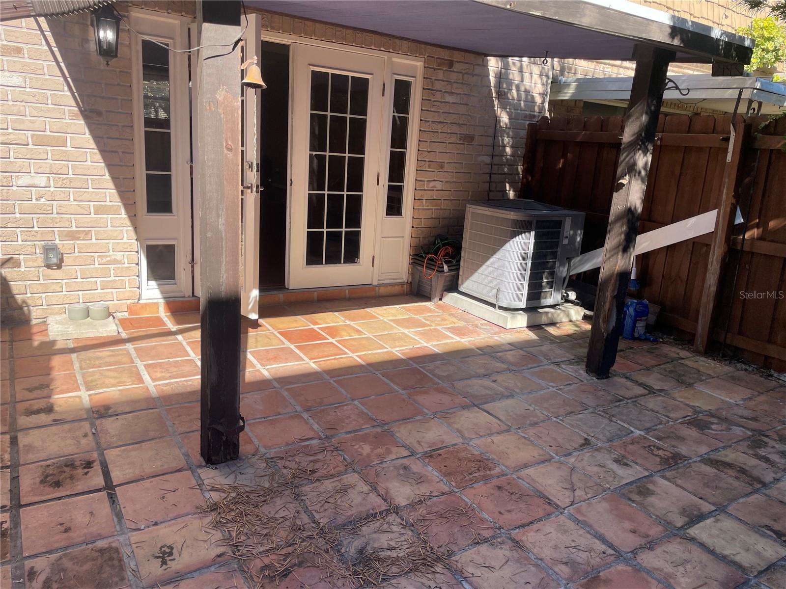 Image 11 of 11 For 200 Saint Andrew  3103